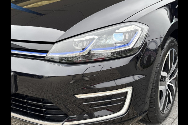 Volkswagen e-Golf e-Golf 136pk | SOH 88,7% | Virtual Cockpit | Stoelverwarming | Adaptive Cruise | Camera |