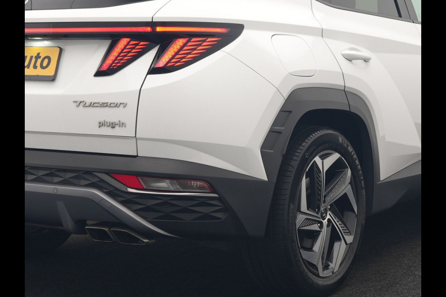 Hyundai Tucson 1.6 T-GDI Comfort Smart 4WD PHEV 265pk | Panodak | Adaptive Cruise | Camera | Krell Audio | Stoelverwarming | Apple Carplay | Virtual | Stuurverwarming | Navigatie | DAB | 19"L.M | Plug In Hybrid |
