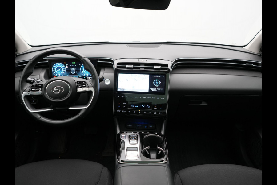 Hyundai Tucson 1.6 T-GDI Comfort Smart 4WD PHEV 265pk | Panodak | Adaptive Cruise | Camera | Krell Audio | Stoelverwarming | Apple Carplay | Virtual | Stuurverwarming | Navigatie | DAB | 19"L.M | Plug In Hybrid |
