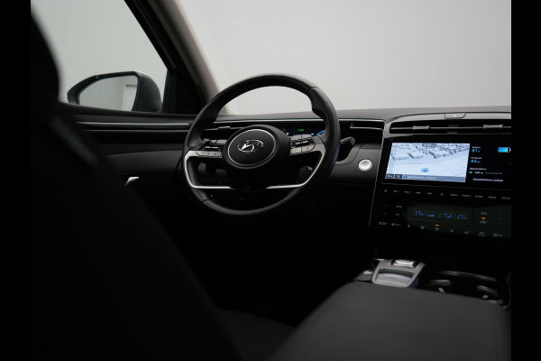 Hyundai Tucson 1.6 T-GDI Comfort Smart 4WD PHEV 265pk | Panodak | Adaptive Cruise | Camera | Krell Audio | Stoelverwarming | Apple Carplay | Virtual | Stuurverwarming | Navigatie | DAB | 19"L.M | Plug In Hybrid |