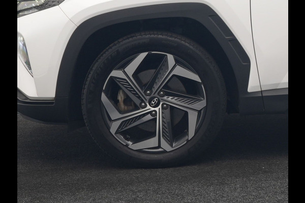 Hyundai Tucson 1.6 T-GDI Comfort Smart 4WD PHEV 265pk | Panodak | Adaptive Cruise | Camera | Krell Audio | Stoelverwarming | Apple Carplay | Virtual | Stuurverwarming | Navigatie | DAB | 19"L.M | Plug In Hybrid |