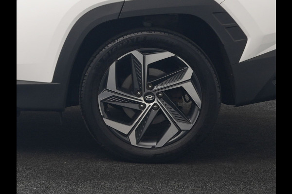 Hyundai Tucson 1.6 T-GDI Comfort Smart 4WD PHEV 265pk | Panodak | Adaptive Cruise | Camera | Krell Audio | Stoelverwarming | Apple Carplay | Virtual | Stuurverwarming | Navigatie | DAB | 19"L.M | Plug In Hybrid |