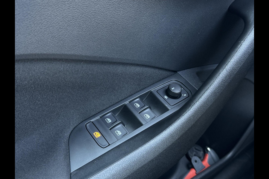 Škoda Kamiq 1.0 TSI Sport Business NL-AUTO | NAVI | ECC