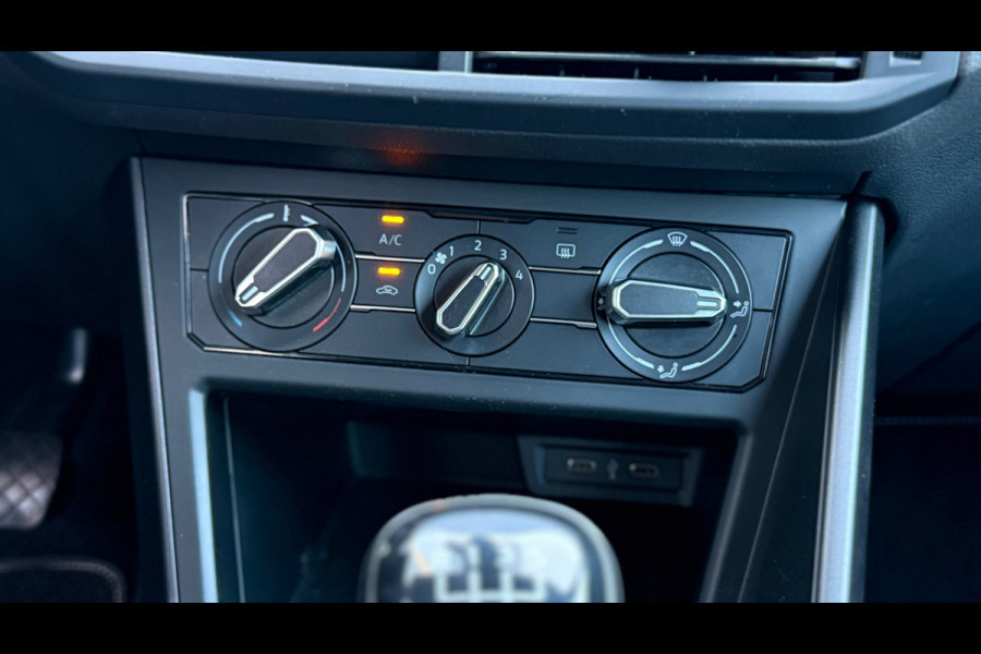 Volkswagen Polo 1.0 MPI 80PK | LED | CarPlay | PDC V+A