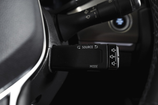 Renault Arkana 1.6 E-Tech full hybrid 145 techno | Dig. Cockpit | Adapt. Cruise | Stoel-+Stuurverw. | PDC | Camera | NAV + App, Connect | ECC | Afn. Trekhaak | LM 18" |