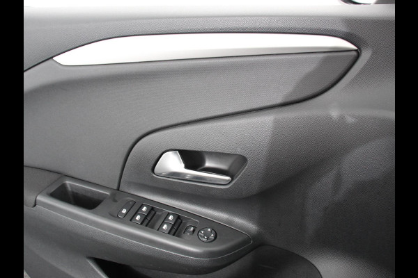 Opel Corsa 1.2 Edition Airco Navigatie Apple Carplay/Android Auto  Lichtmetalen Velgen Cruise Control Parkeersensoren achter
