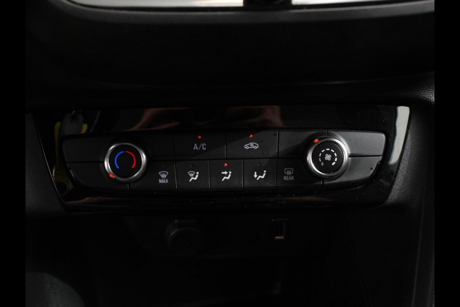 Opel Corsa 1.2 Edition Airco Navigatie Apple Carplay/Android Auto  Lichtmetalen Velgen Cruise Control Parkeersensoren achter
