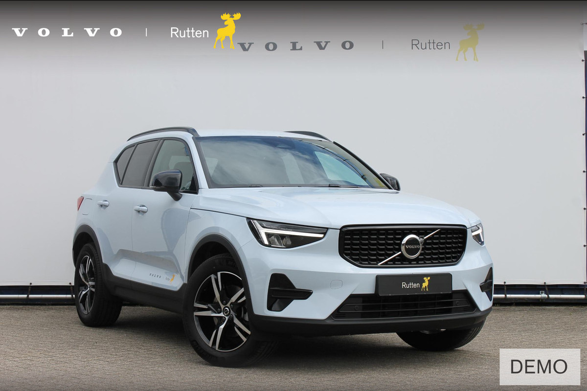 Volvo XC40 2.0 B4 Plus Dark