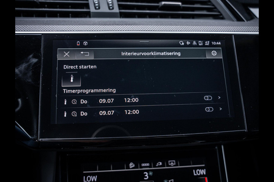 Audi e-tron 55 quattro S edition 95 kWh - 3x S-Line l Chronos l Pano l Trekhaak l B&O