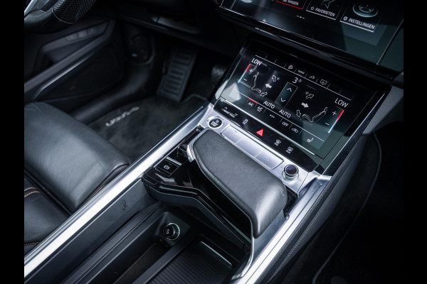 Audi e-tron 55 quattro S edition 95 kWh - 3x S-Line l Chronos l Pano l Trekhaak l B&O