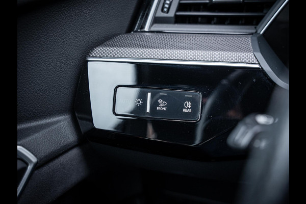 Audi e-tron 55 quattro S edition 95 kWh - 3x S-Line l Chronos l Pano l Trekhaak l B&O