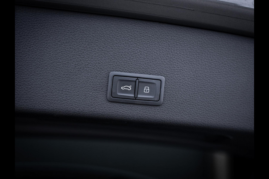 Audi e-tron 55 quattro S edition 95 kWh - 3x S-Line l Chronos l Pano l Trekhaak l B&O