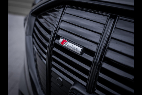 Audi e-tron 55 quattro S edition 95 kWh - 3x S-Line l Chronos l Pano l Trekhaak l B&O