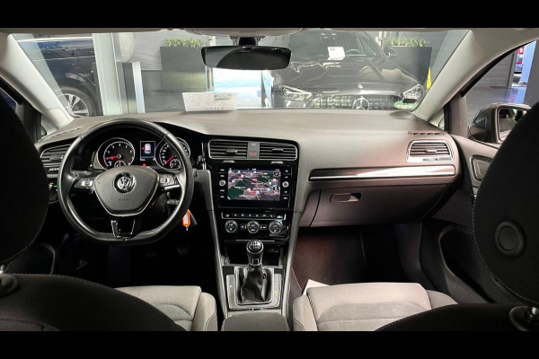 Volkswagen Golf 7.5 1.5 TSI 150PK Highline R-LINE NAVI LED