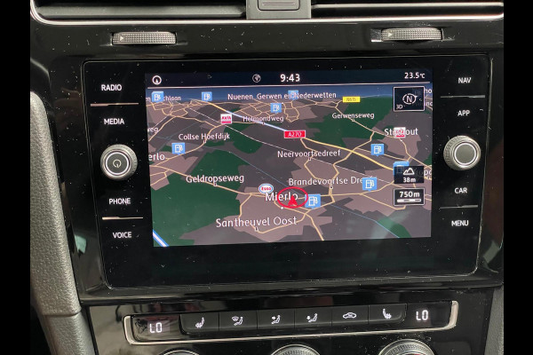 Volkswagen Golf 7.5 1.5 TSI 150PK Highline R-LINE NAVI LED
