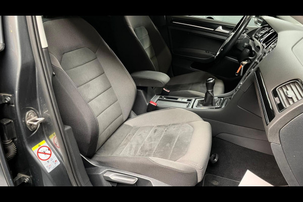 Volkswagen Golf 7.5 1.5 TSI 150PK Highline R-LINE NAVI LED