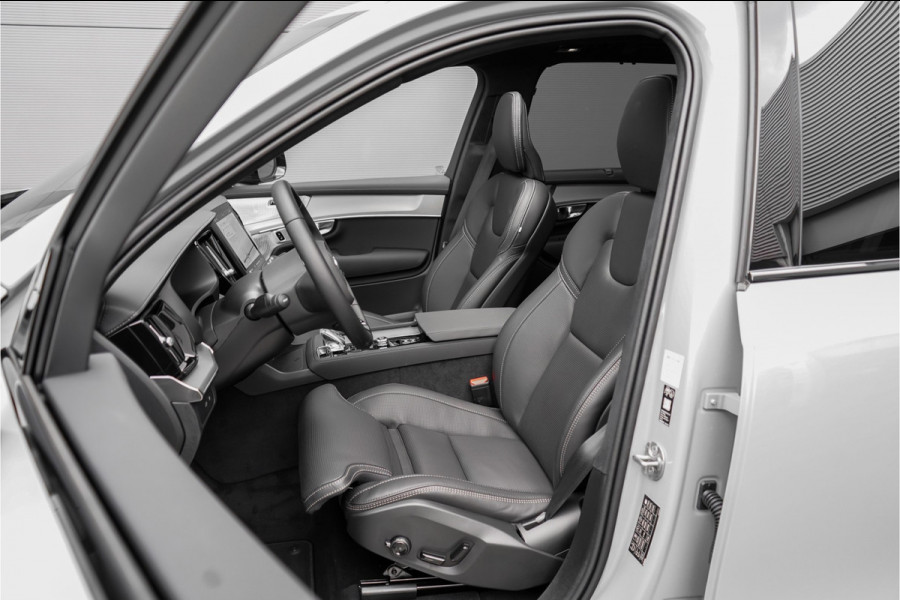 Volvo XC90 2.0 T8 Plug-in hybrid AWD Ultra Black Edition 7p B&W Pano Massage Stoelventilatie Trekhaak