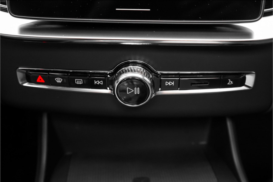 Volvo XC90 2.0 T8 Plug-in hybrid AWD Ultra Black Edition 7p B&W Pano Massage Stoelventilatie Trekhaak