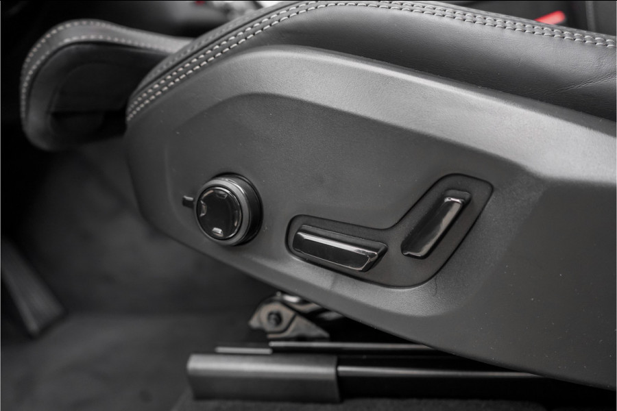 Volvo XC90 2.0 T8 Plug-in hybrid AWD Ultra Black Edition 7p B&W Pano Massage Stoelventilatie Trekhaak