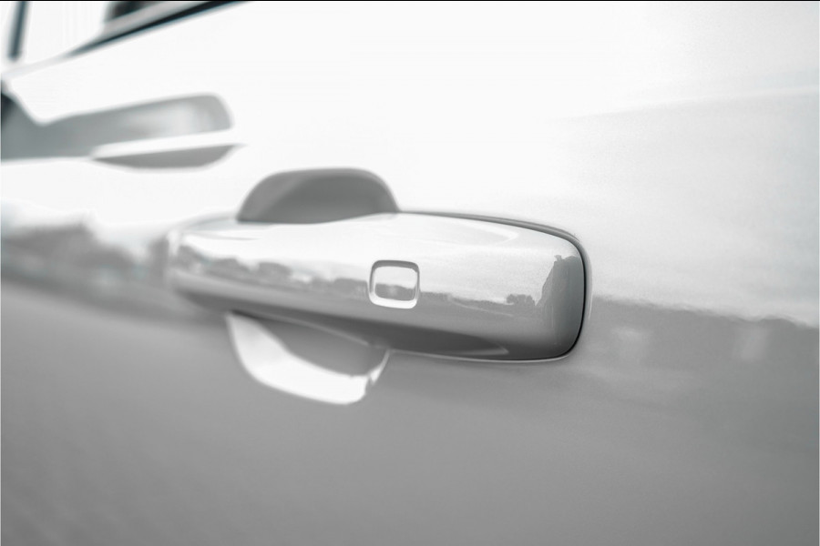 Volvo XC90 2.0 T8 Plug-in hybrid AWD Ultra Black Edition 7p B&W Pano Massage Stoelventilatie Trekhaak