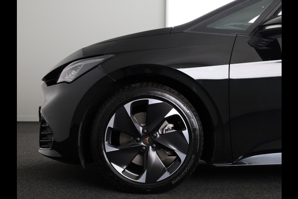 CUPRA Born Business Limited 63 kWh 231PK | Navigatie | 19 Inch | Achteruitrijcamera | Adaptieve Cruise Control | Draadloze Carplay & Android auto |
