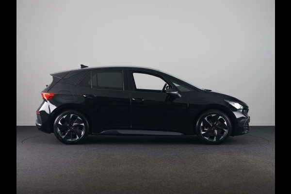 CUPRA Born Business Limited 63 kWh 231PK | Navigatie | 19 Inch | Achteruitrijcamera | Adaptieve Cruise Control | Draadloze Carplay & Android auto |