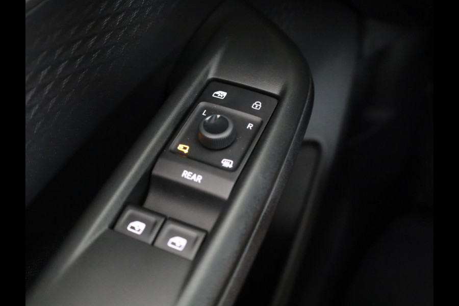 CUPRA Born Business Limited 63 kWh 231PK | Navigatie | 19 Inch | Achteruitrijcamera | Adaptieve Cruise Control | Draadloze Carplay & Android auto |
