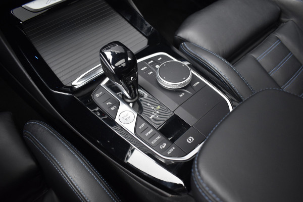 BMW X3 xDrive30e M Sport | Pano | M-Stoelen | ACC | Harman/Kardon | Memory | Head-Up | 20'' Wielen |
