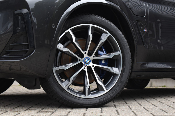 BMW X3 xDrive30e M Sport | Pano | M-Stoelen | ACC | Harman/Kardon | Memory | Head-Up | 20'' Wielen |