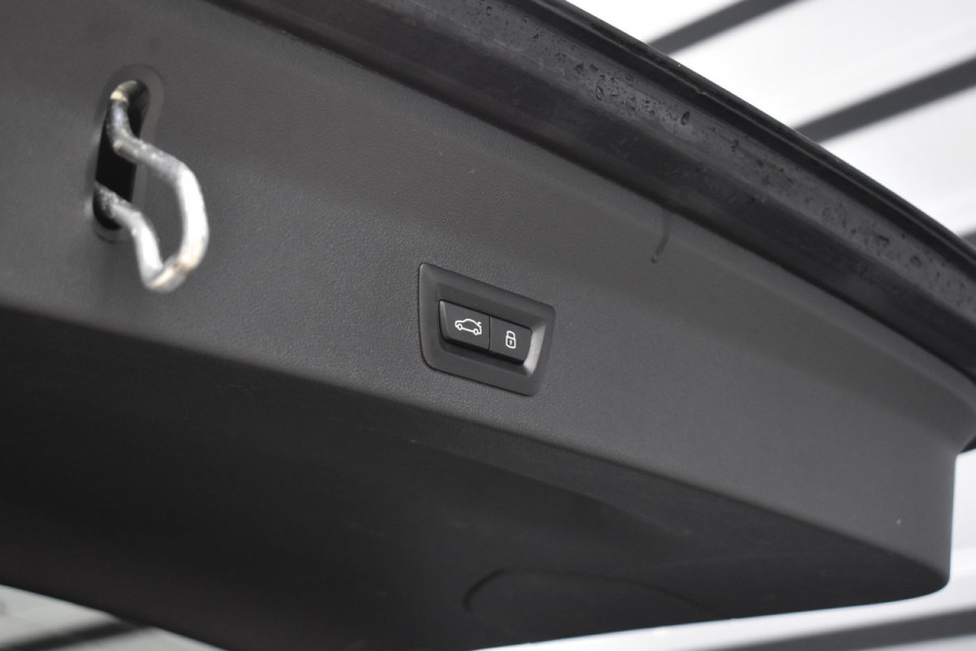 BMW X3 xDrive30e M Sport | Pano | M-Stoelen | ACC | Harman/Kardon | Memory | Head-Up | 20'' Wielen |