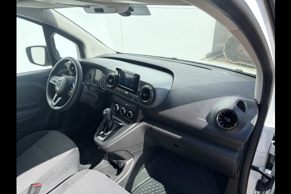 Mercedes-Benz eCitan 112 51kWh L2 284 WLTP 97.9% (SOH) Camera MBUX Trekhaak 75kW Snelladen Apple Carplay Cruise Control