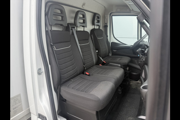 Iveco Daily 3.0 72C18 Automaat Luchtvering Dubbellucht 1000kg Laadklep Bakwagen Meubelbak Koffer