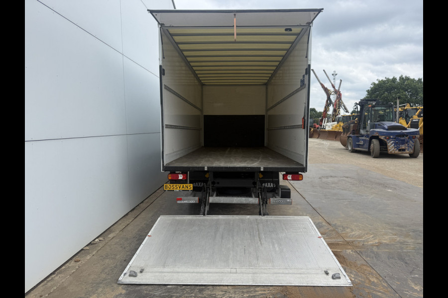 Iveco Daily 3.0 72C18 Automaat Luchtvering Dubbellucht 1000kg Laadklep Bakwagen Meubelbak Koffer