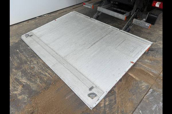Iveco Daily 3.0 72C18 Automaat Luchtvering Dubbellucht 1000kg Laadklep Bakwagen Meubelbak Koffer