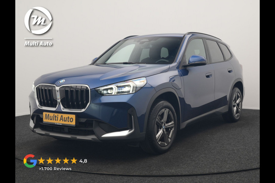 BMW X1 xDrive25e Sportline PHEV 245pk Dealer O.H. | Trekhaak Af Fabriek | Adaptive Cruise | Camera | Harman / Kardon | Lederen Sportstoelen Massage & Memory | Sfeerverlichting | Keyless | Blis | Stoelen & Stuur Verwarmd | Apple Carplay | Plug In Hybrid |