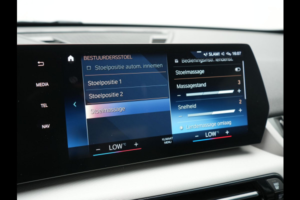 BMW X1 xDrive25e Sportline PHEV 245pk Dealer O.H. | Trekhaak Af Fabriek | Adaptive Cruise | Camera | Harman / Kardon | Lederen Sportstoelen Massage & Memory | Sfeerverlichting | Keyless | Blis | Stoelen & Stuur Verwarmd | Apple Carplay | Plug In Hybrid |