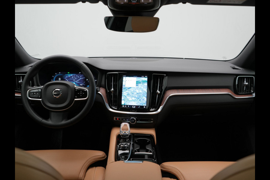 Volvo V60 T6 AWD Plus Bright LONG RANGE PHEV 350pk Dealer O.H. | Trekhaak Af Fabriek | Panodak | Adaptive Cruise | 360 Camera | Lederen Sportstoelen Ventilatie & Memory | Keyless | Blis | Apple Carplay | Stoelen & Stuur Verwarmd | Google Assistent | DAB  | Plug In Hybrid |