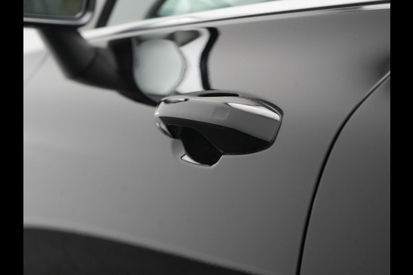 Volvo V60 T6 AWD Plus Bright LONG RANGE PHEV 350pk Dealer O.H. | Trekhaak Af Fabriek | Panodak | Adaptive Cruise | 360 Camera | Lederen Sportstoelen Ventilatie & Memory | Keyless | Blis | Apple Carplay | Stoelen & Stuur Verwarmd | Google Assistent | DAB  | Plug In Hybrid |