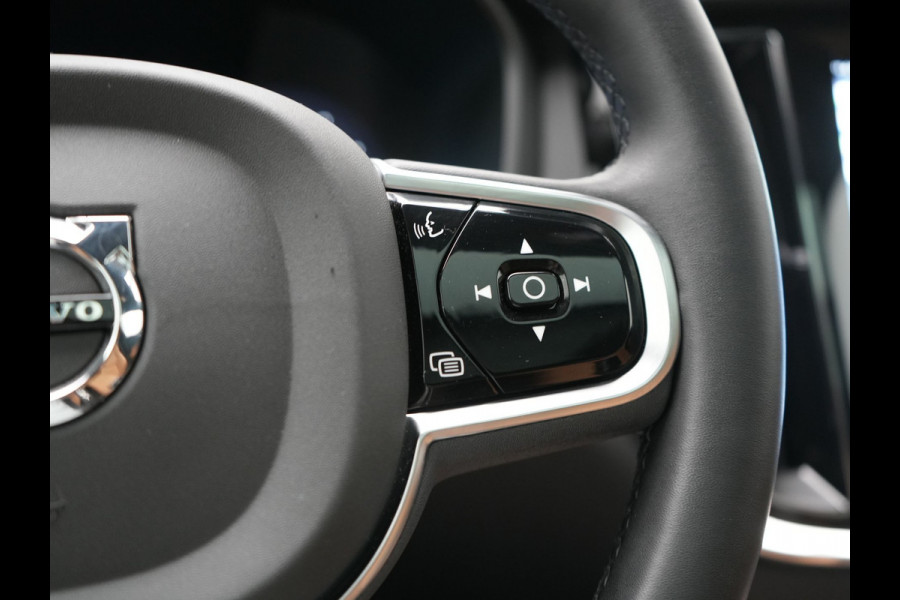 Volvo V60 T6 AWD Plus Bright LONG RANGE PHEV 350pk Dealer O.H. | Trekhaak Af Fabriek | Panodak | Adaptive Cruise | 360 Camera | Lederen Sportstoelen Ventilatie & Memory | Keyless | Blis | Apple Carplay | Stoelen & Stuur Verwarmd | Google Assistent | DAB  | Plug In Hybrid |