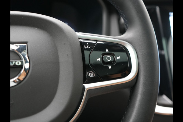 Volvo V60 T6 AWD Plus Bright LONG RANGE PHEV 350pk Dealer O.H. | Trekhaak Af Fabriek | Panodak | Adaptive Cruise | 360 Camera | Lederen Sportstoelen Ventilatie & Memory | Keyless | Blis | Apple Carplay | Stoelen & Stuur Verwarmd | Google Assistent | DAB  | Plug In Hybrid |