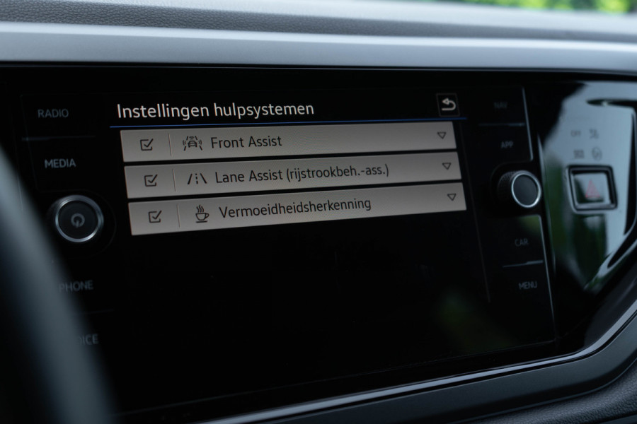 Volkswagen Polo 1.0 TSI R-Line / Virtual Cockpit/ Cruise Control/ Touch Navigatie/ 70kW (96PK)