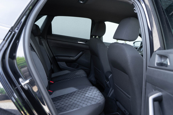 Volkswagen Polo 1.0 TSI R-Line / Virtual Cockpit/ Cruise Control/ Touch Navigatie/ 70kW (96PK)