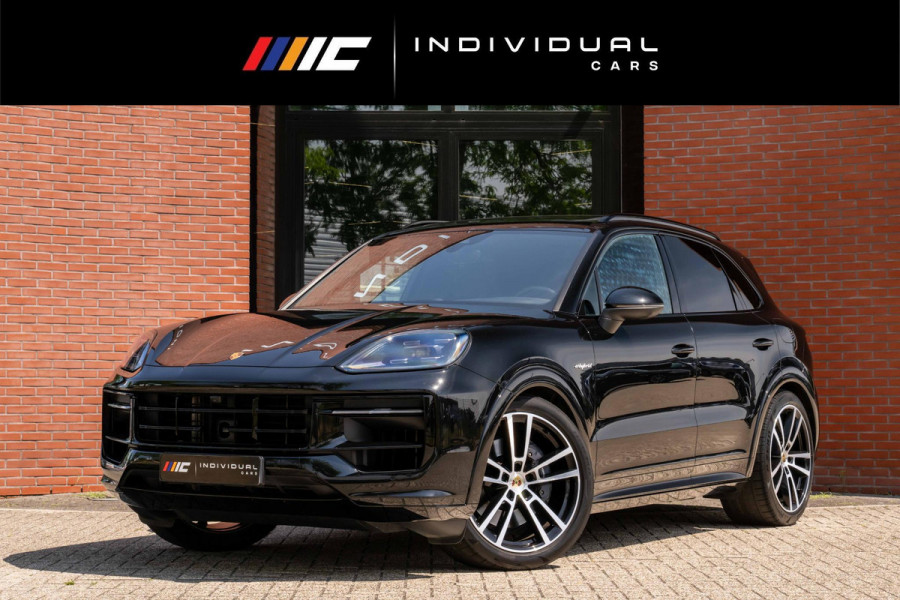 Porsche Cayenne 3.0 E-Hybrid Sport-Design Sportuitlaat Display