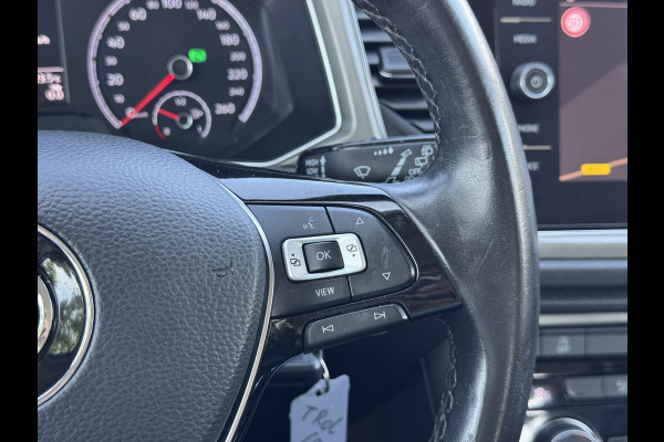 Volkswagen T-Roc 1.5 TSI Sport | Carplay/Android, ACC, Navi, Clima, PDC, Trekhaak |