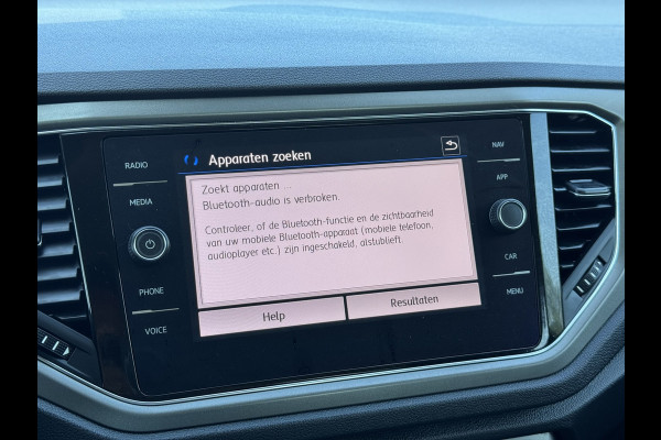 Volkswagen T-Roc 1.5 TSI Sport | Carplay/Android, ACC, Navi, Clima, PDC, Trekhaak |