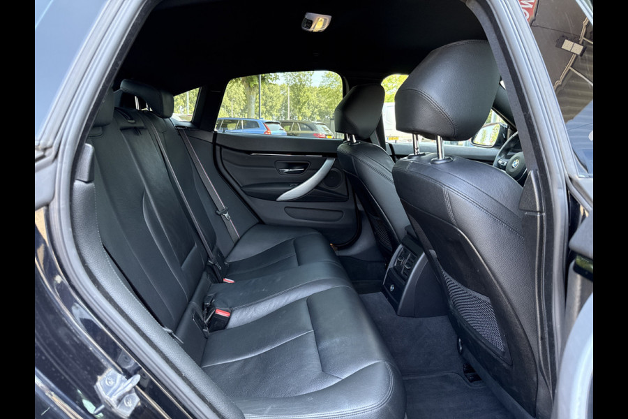 BMW 4 Serie Gran Coupé 420i High Executive M-Sport | M-Performance | NL-auto | Leder | HUD | Trekhaak