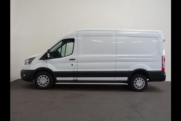 Ford Transit 330 2.0 TDCI L3H2 Trend Automaat Navigatie Camera Carplay Trekhaak Cruise control Airco