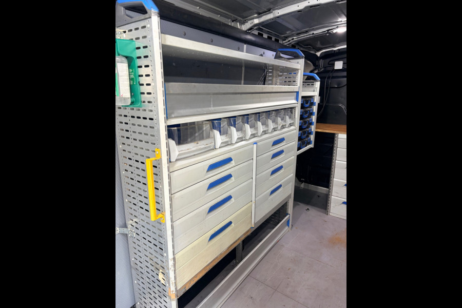 Ford Transit Automaat Servicewagen 350 2.0 TDCI 131PK euro6 L2H2 3Persoons Trend, Sortimo werkplaats inrichting, RIJKLAARPRIJS