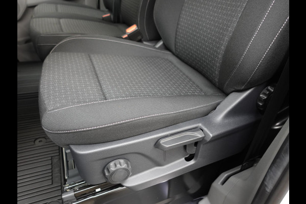 Ford Transit Custom 300 2.0 TDCI L2H1 Automaat Trend NIEUW MODEL! Airco Cruise Control Navigatie Parkeersensoren Camera Carplay/Android Auto