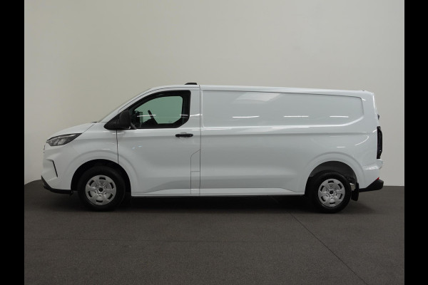 Ford Transit Custom 300 2.0 TDCI L2H1 Automaat Trend NIEUW MODEL! Airco Cruise Control Navigatie Parkeersensoren Camera Carplay/Android Auto